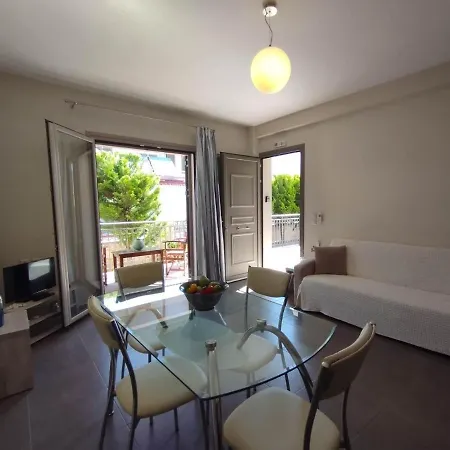 D'angelos Apartament *