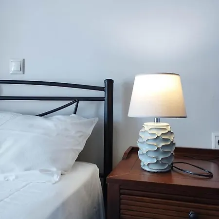 D'angelos Apartament Karavomylos