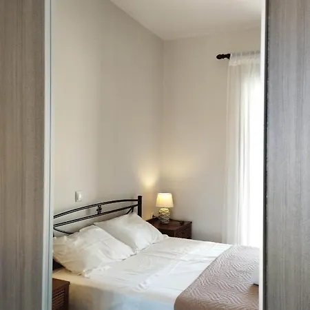 D'angelos Apartament Karavomylos