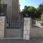 D'angelos * Каравомилос