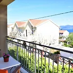 D'angelos * Каравомилос
